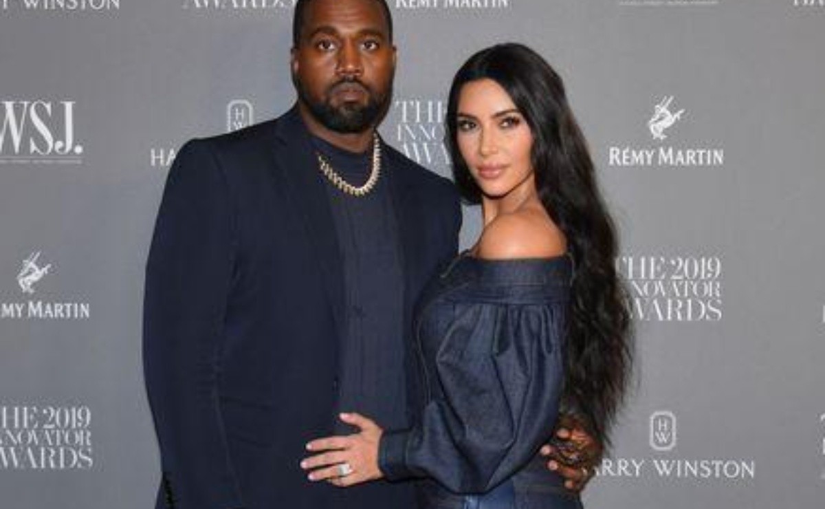 Kim Kardashian starts deleting photos from Instagram!