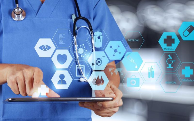 Chile needs 2,000 new professionals to start the digital transformation in health