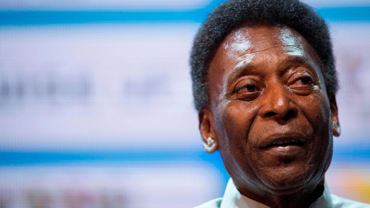 Pele sends a message to Santos and his fans for the Libertadores final