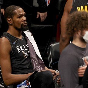 Kevin Durant left in the middle of the match due to coronavirus