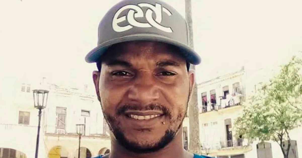 The Cuban dictatorship has arrested, for the second time in 48 hours, the rapper Mikel Osorbo, who translated the song “Patria e Vida”.