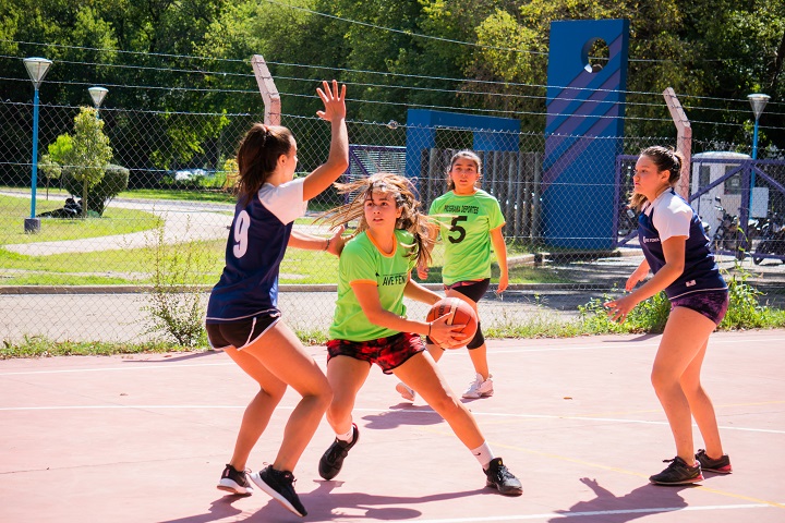 |  It was on “Ave Fénix” that the first 3 x 3 women’s basketball match was held