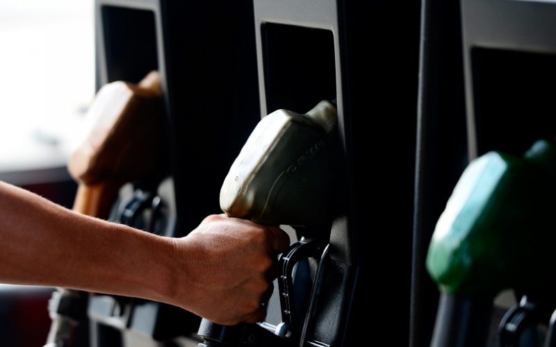 The government announces a hike of up to $ 0.17 in fuel prices starting this week