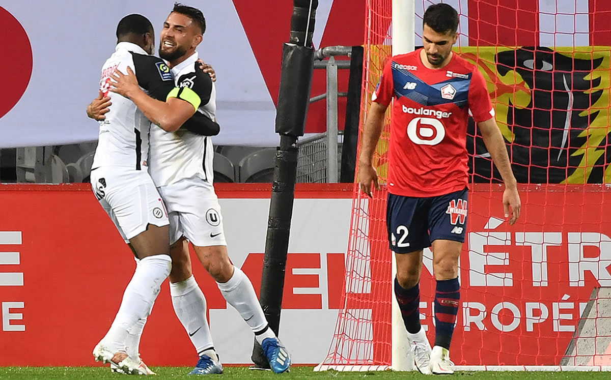 Do you remember Andy Delorte?  Well, that boss upset Lille in the French league