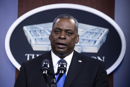 In the picture, US Secretary of Defense Lloyd Austin (EFE / Michael Reynolds / Archive)