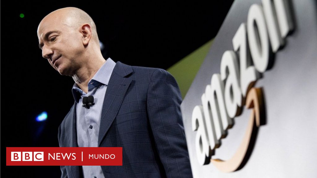 Bezos stops driving Amazon between praise for his ‘brilliance’ and 150,000 signatures so he doesn’t come back to Earth