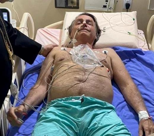 Bolsonaro will be flown to Sao Paulo for possible intestinal surgery جراحة