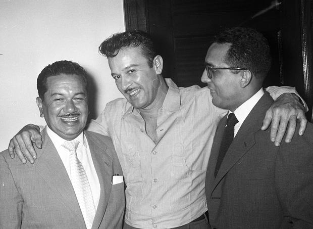 Mexican actor Pedro Infante during his visit to Lima in 1957. Photo: GEC . Historical Archives
