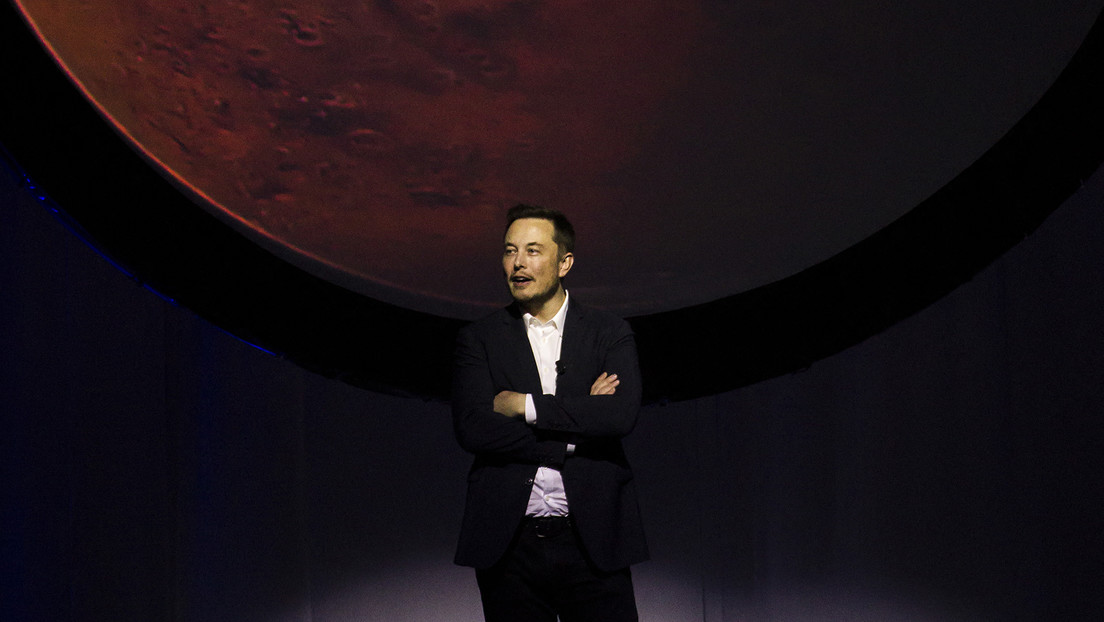 Elon Musk says he plans to invest money Democrats want to tax in missions to Mars
