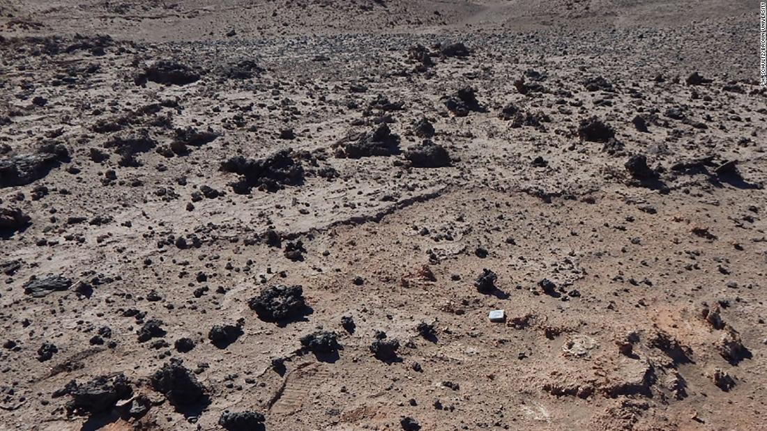 Fireball turned kilometers of the Atacama Desert into glass