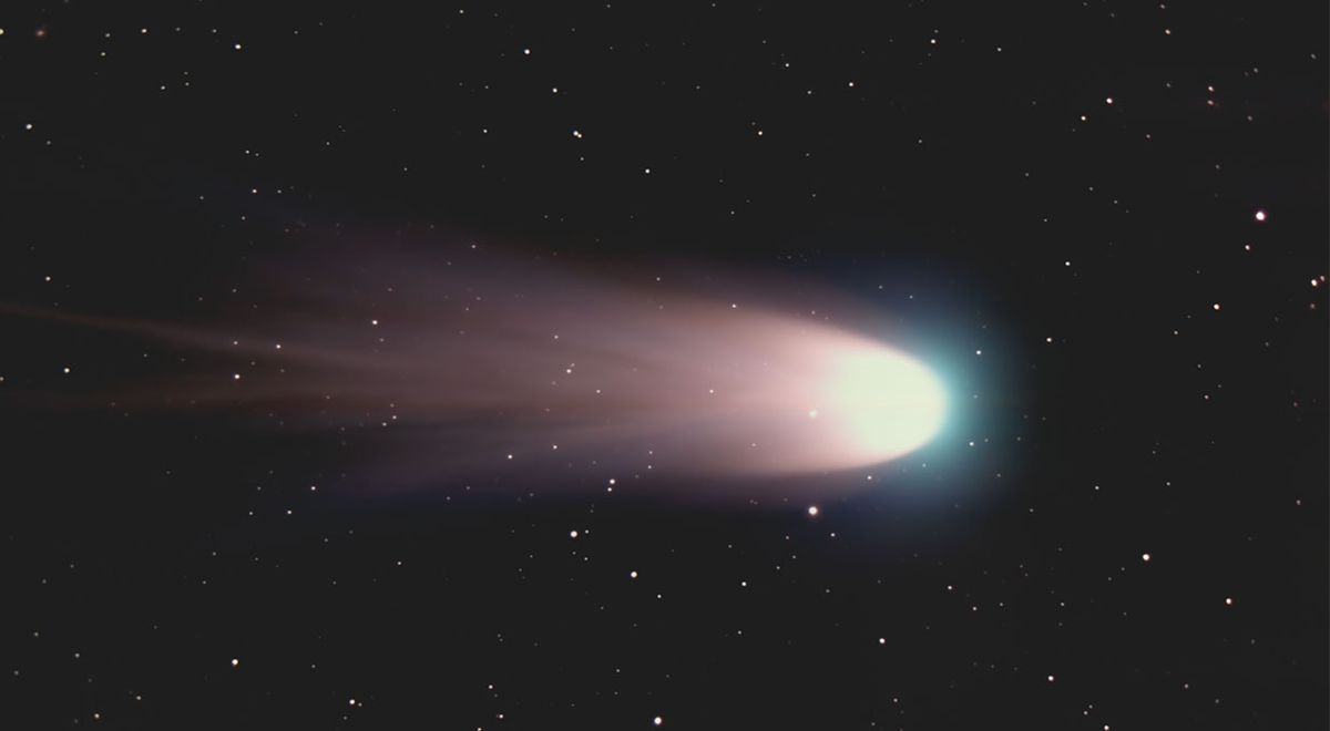 Peruvians witnessed a remarkable passage of Comet Leonard during Christmas Eve |  Science