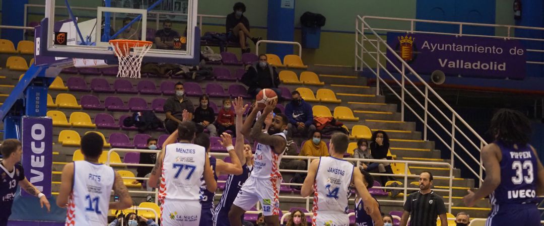 The Basket Coruna and Lucentum match suspended due to positive aspects in the Alicante team |  Radio Coruna