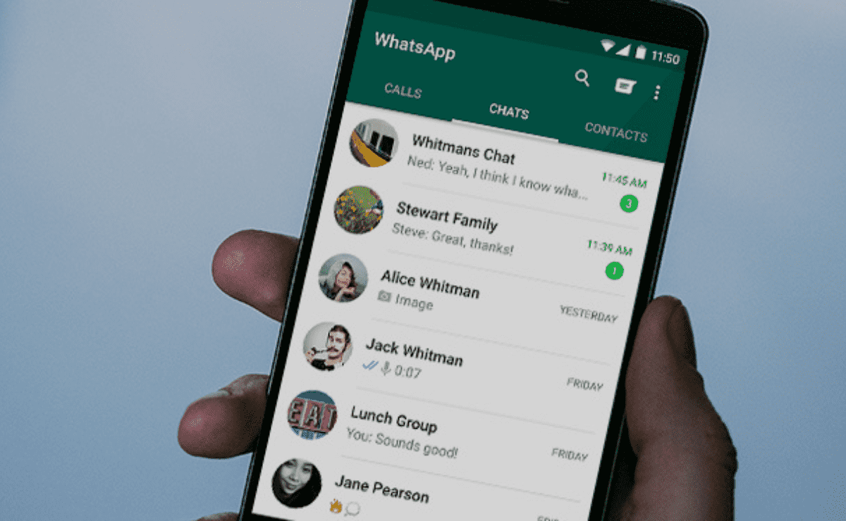 WhatsApp does not allow strangers to see your last link