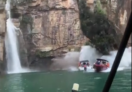 6 killed when rock wall collapses on tourist boats on Lake Minas Gerais in Brazil |  Univision News Events