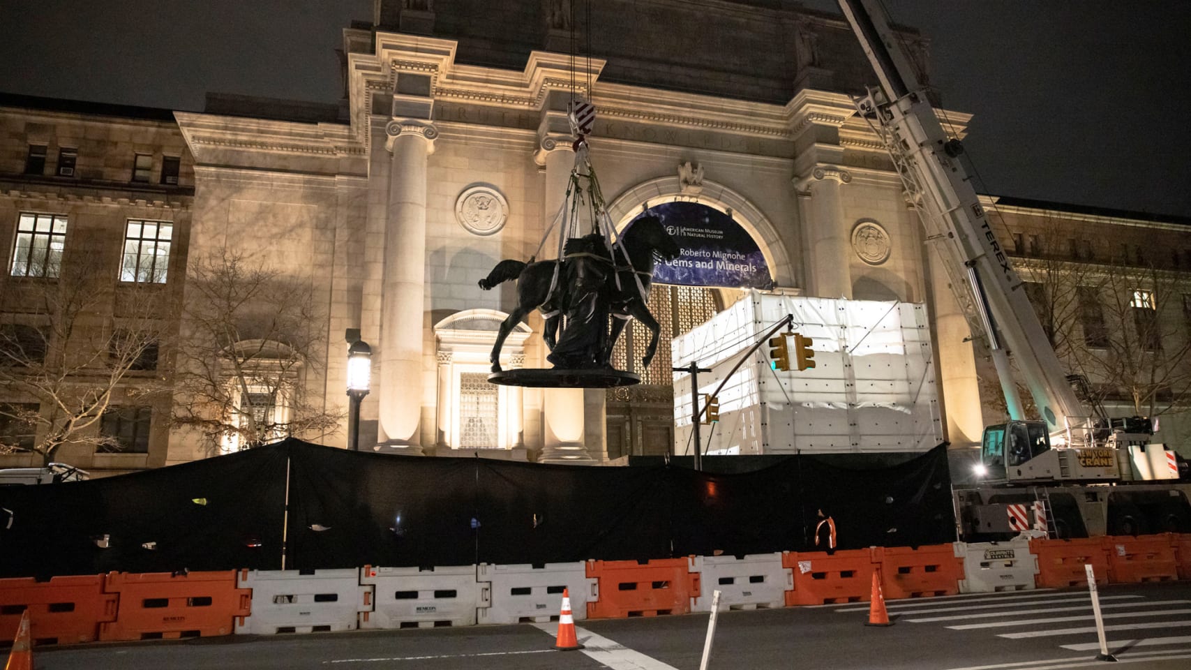 The Roosevelt statue was removed from the New York Museum following the controversy