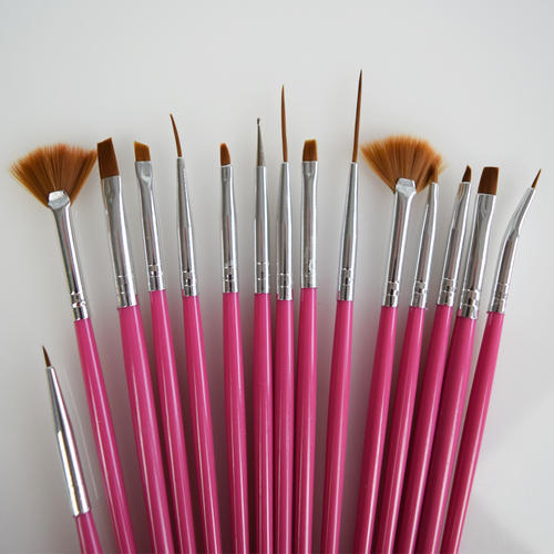 The Simple Way to Clean Your acrylic nail brushes