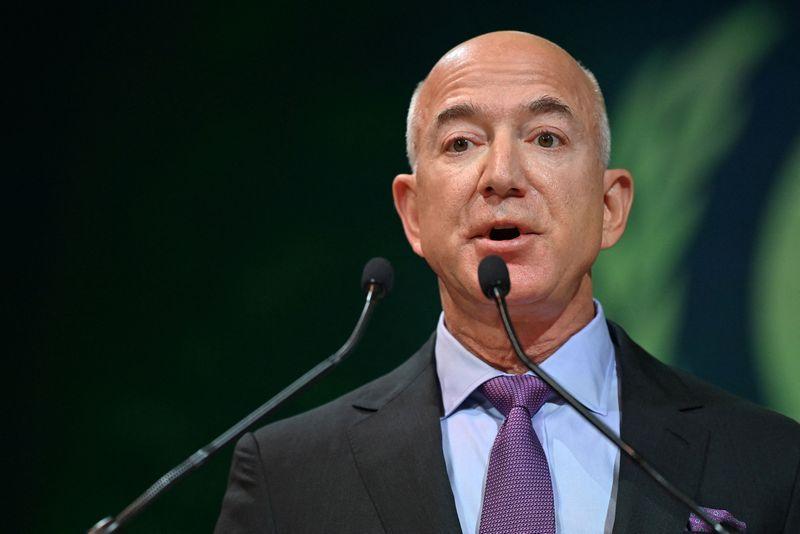 Bezos raises the hornet’s nest suspicion of China and Elon Musk’s purchase of Twitter