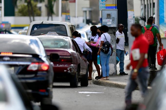 Kontra will impose penalties on affiliates that allow unregistered Haitians to operate on the roads