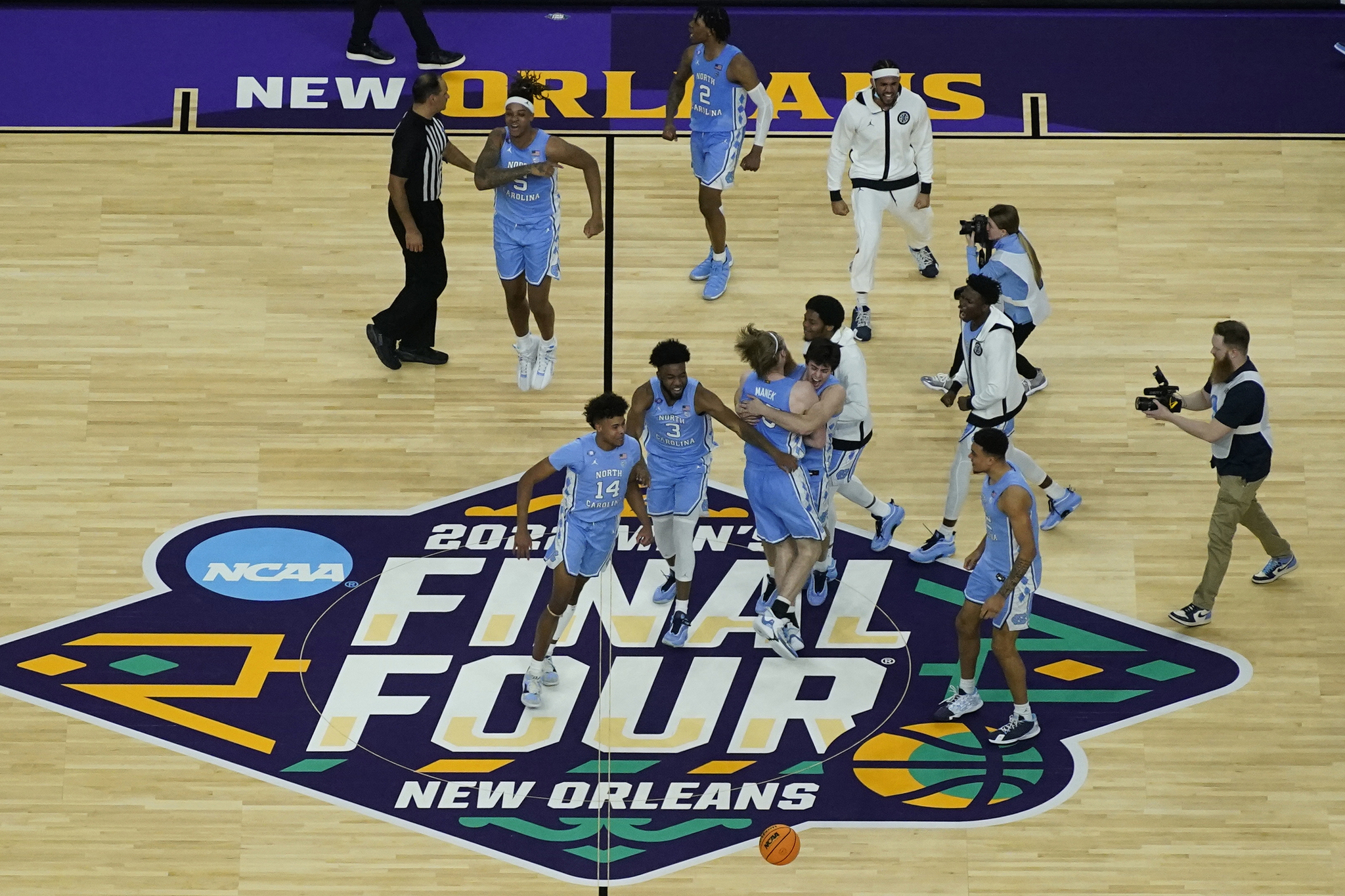 North Carolina players celebrate their victory over the Duke.