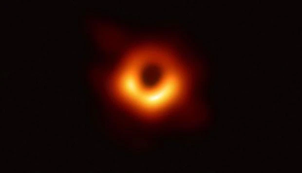 At the end of 2021, scientists revealed the first image of a black hole.  (Photo: EFE)