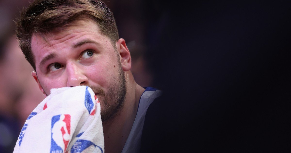 Doncic scored 45 points, but Dallas lost to Phoenix
