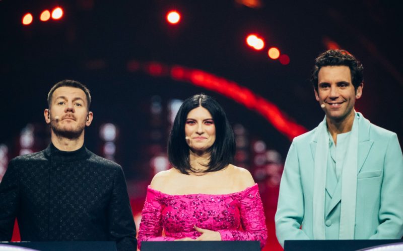 Eurovision 2022: Our 3 hosts invite us to the competition