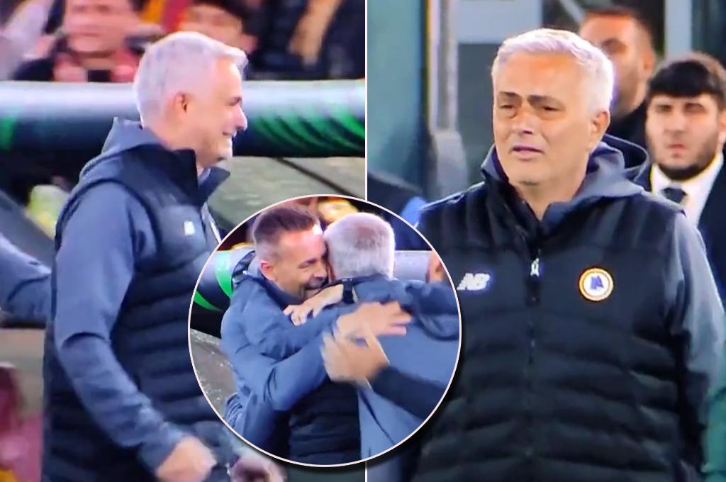Mourinho cries after Roma qualified for the European final 31 years later