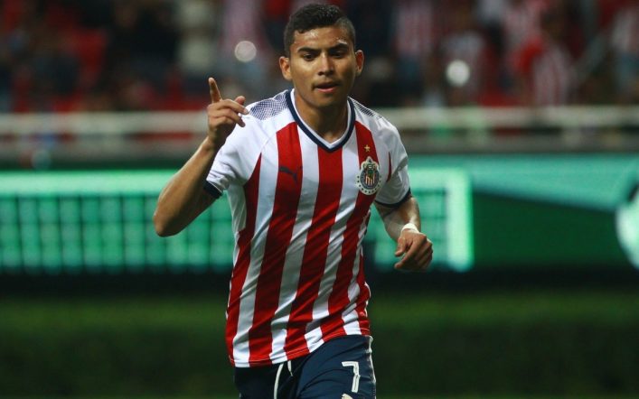 The amazing items Chivas offers to Urbelín Pineda to convince him to return to Mexico