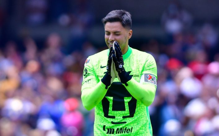 Who is telling the truth?  Alfredo Talavera has denied Ricardo Pelez about his approaches to Chivas