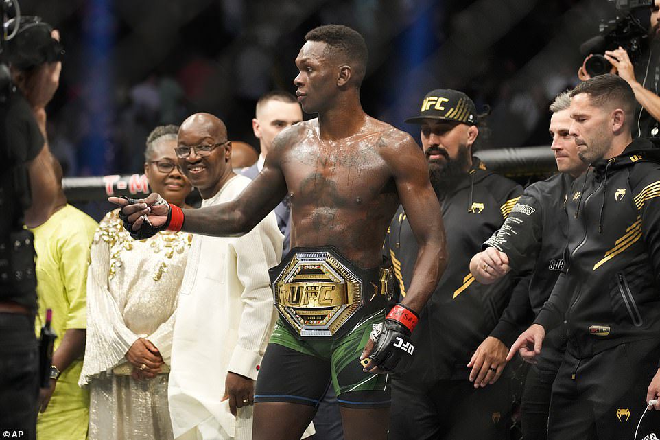 Israel Adesanya defeated Jared Kannoner to retain the middleweight title at UFC 276 in Las Vegas