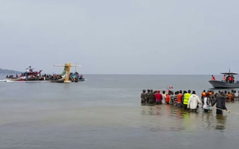 19 killed in plane crash in Tanzania