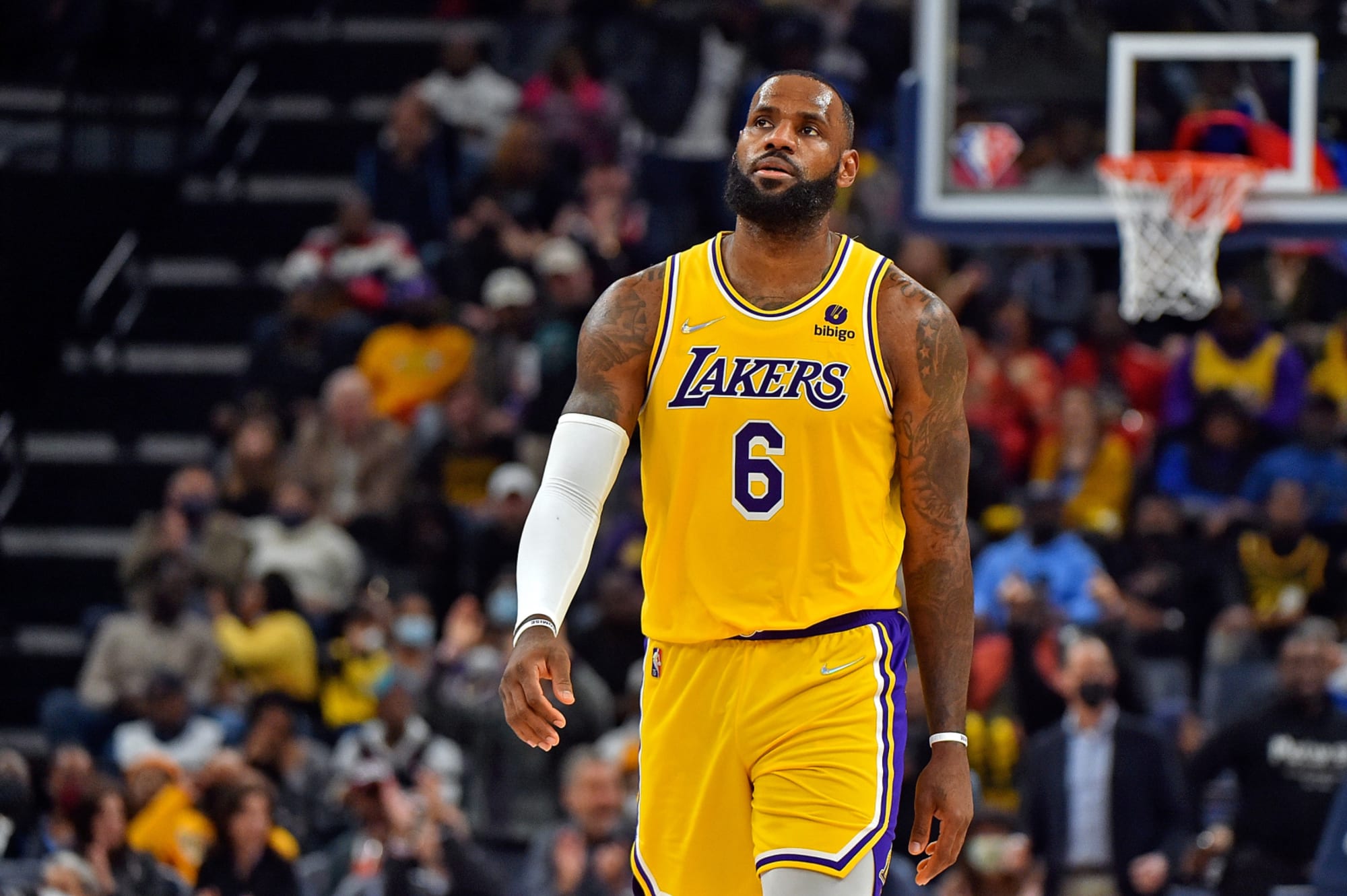 LeBron James Refuses to Throw  Los Angeles Lakers Teammate Under the Bus