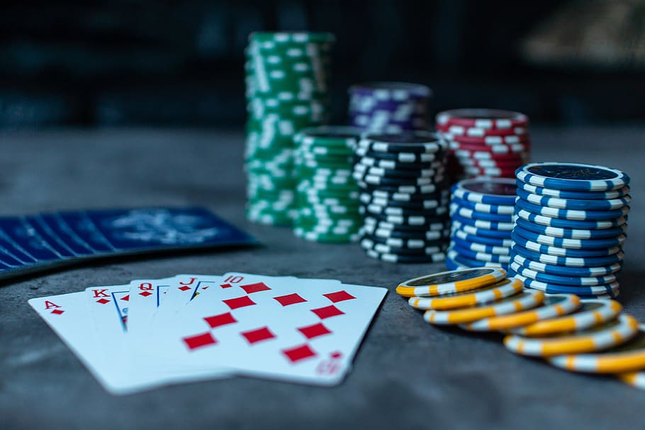 How to choose the best online poker room