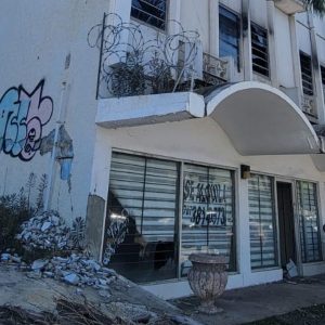 Limbo condominium owners in Ponce