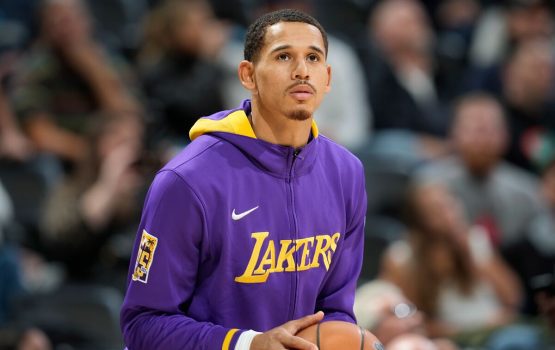 NBA 2022: Lakers left without Juan Toscano Anderson for several weeks after injury in Toronto