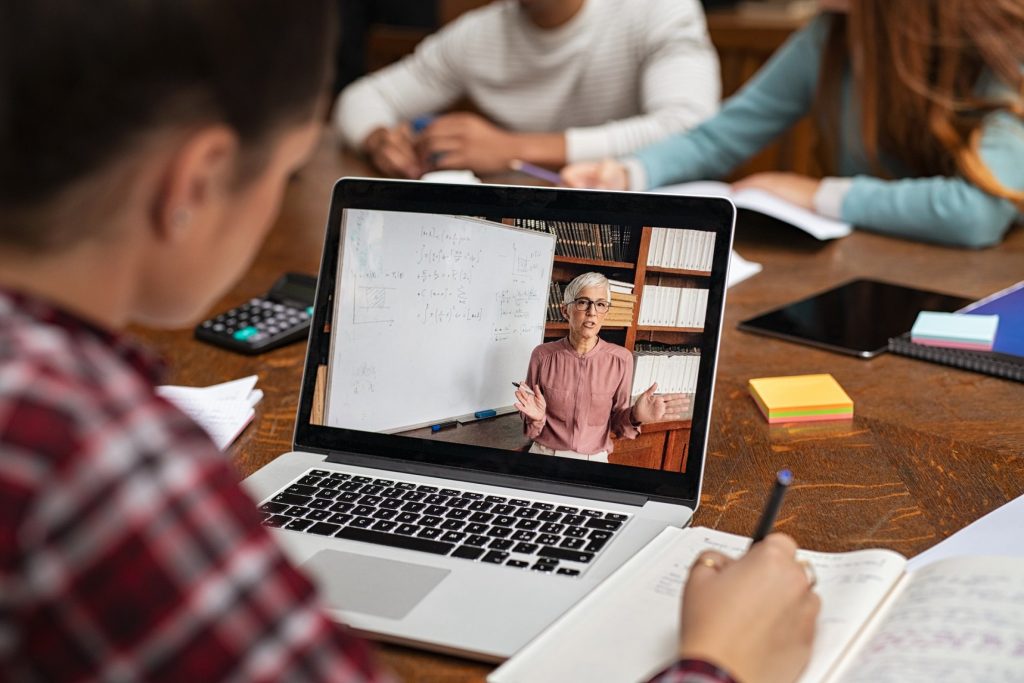 How To Use Reports To Improve The Impact Of Online Training