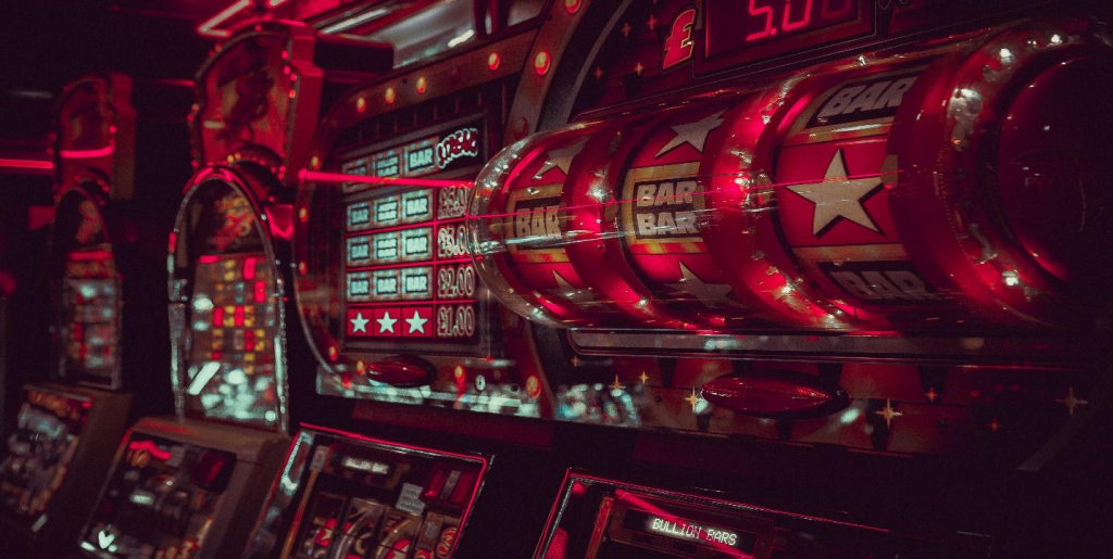 Resort Or Online Casinos?  What To Choose When In Singapore