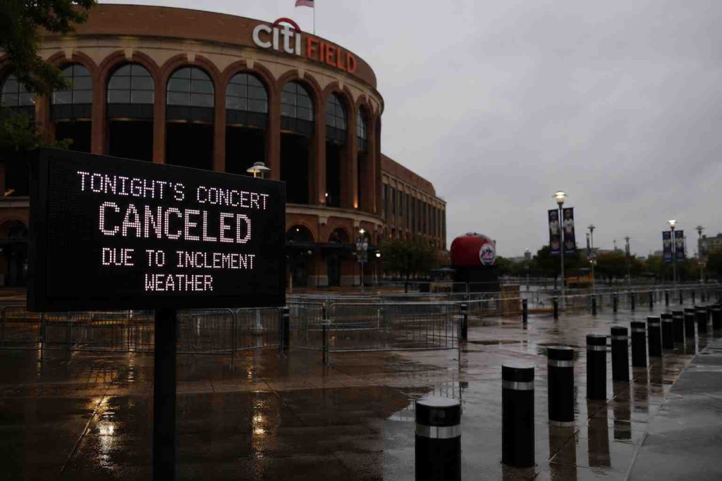 Noah Kahan Concert Canceled at Citi Field as Severe Weather Disrupts New York Shows Noah Kahan Concert Canceled at Citi Field as Severe Weather Disrupts New York Shows
