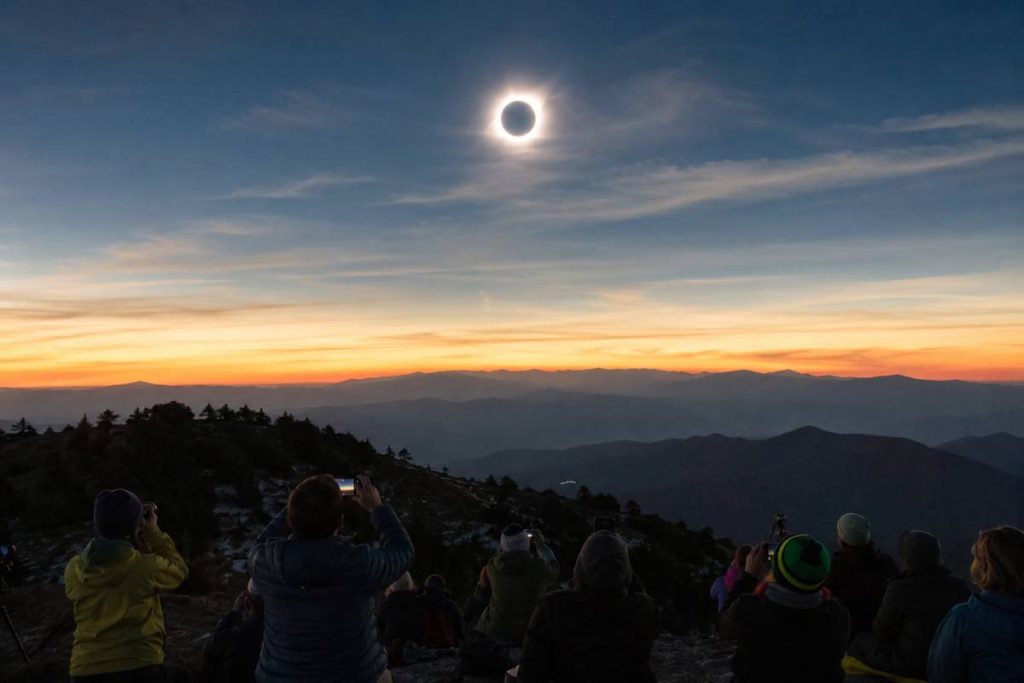 Where to Watch the 2026 Solar Eclipse: Best Viewing Locations and What U.S. Skywatchers Can Expect